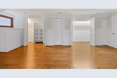 18 Aspen Rd, West Orange Township, NJ 07052 - Photo 9