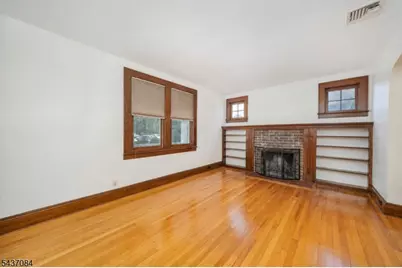 59 N Passaic Ave, Chatham, NJ 07928 - Photo 7