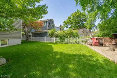 59 N Passaic Ave, Chatham, NJ 07928 - Photo 43