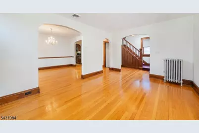 59 N Passaic Ave, Chatham, NJ 07928 - Photo 9