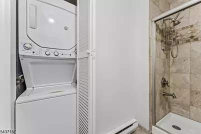 39 Larkspur Court, Bedminster Township, NJ 07921 - Photo 13