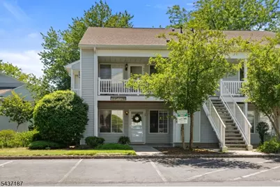 39 Larkspur Court, Bedminster Township, NJ 07921 - Photo 1