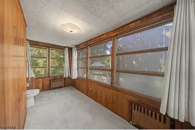 412 Liberty St, Boonton Town, NJ 07005 - Photo 21