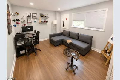 1626 Larkspur Dr, Mountainside, NJ 07092 - Photo 11
