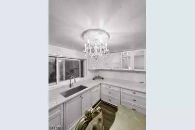287 E 27th St, Paterson, NJ 07514 - Photo 7