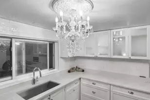 287 E 27th St, Paterson, NJ 07514 - Photo 7
