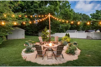529 Wheatsheaf Rd, Roselle, NJ 07203 - Photo 25