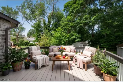 529 Wheatsheaf Rd, Roselle, NJ 07203 - Photo 27