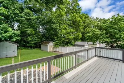 529 Wheatsheaf Rd, Roselle, NJ 07203 - Photo 33