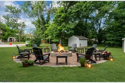 529 Wheatsheaf Rd, Roselle, NJ 07203 - Photo 21