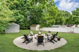 529 Wheatsheaf Rd, Roselle, NJ 07203 - Photo 23