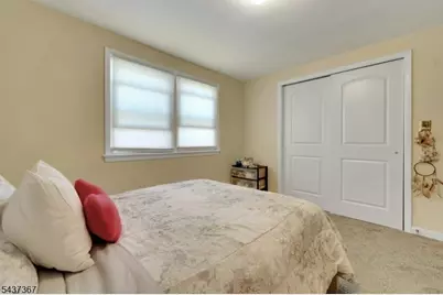 316 Sanford Ave, Lyndhurst Township, NJ 07071 - Photo 23