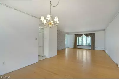 316 Sanford Ave, Lyndhurst Township, NJ 07071 - Photo 5