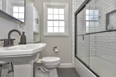 11 Onyx Ter, North Haledon, NJ 07508 - Photo 15