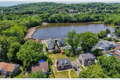 11 Onyx Ter, North Haledon, NJ 07508 - Photo 27
