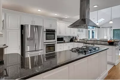 43 Crown Rd, Boonton Town, NJ 07005 - Photo 9