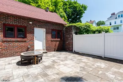 285 Orchard Ter, Bogota, NJ 07603 - Photo 11