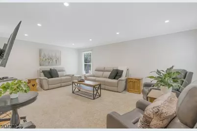 9 Grouse Road, Warren Township, NJ 07059 - Photo 3