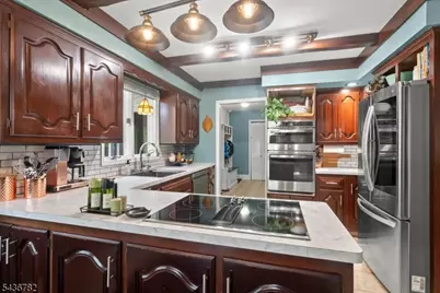 21 Carteret St, West Milford Twp., NJ 07480 - Photo 17