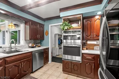 21 Carteret St, West Milford Twp., NJ 07480 - Photo 15