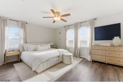 779 Riverside Ave #201, Lyndhurst Township, NJ 07071 - Photo 23
