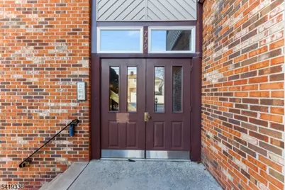 779 Riverside Ave #201, Lyndhurst Township, NJ 07071 - Photo 3