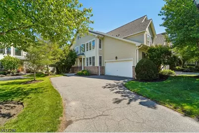 76 Schindler Way, Fairfield Twp., NJ 07004 - Photo 1