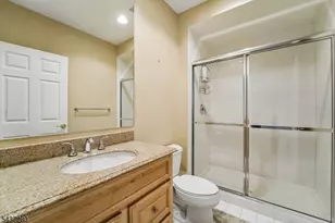76 Schindler Way, Fairfield Twp., NJ 07004 - Photo 27
