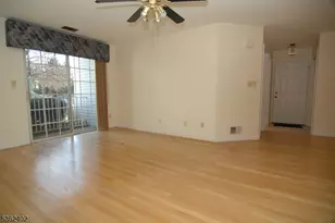 214 Stratford Pl, Bridgewater, NJ 08805 - Photo 3