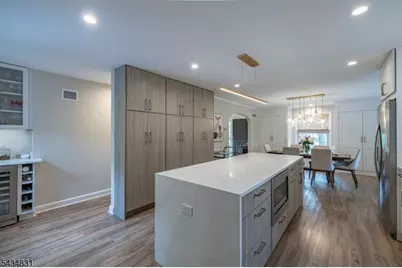 200 Wychwood Rd, Westfield, NJ 07090 - Photo 9
