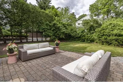 200 Wychwood Rd, Westfield, NJ 07090 - Photo 31