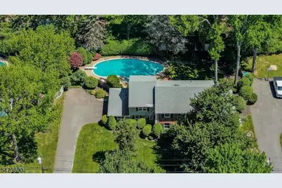2278 Edgewood Ter, Scotch Plains Township, NJ 07076 - Photo 45