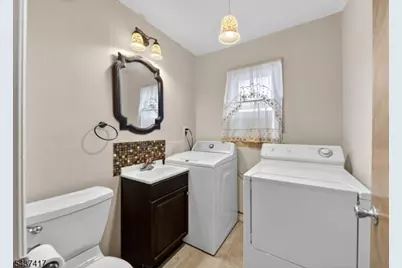 95 Pine St, Woodbridge Township, NJ 08830 - Photo 23