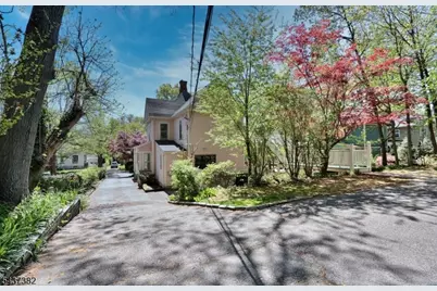 44 Christopher St #2, Montclair, NJ 07042 - Photo 41