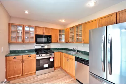 44 Christopher St #2, Montclair, NJ 07042 - Photo 25