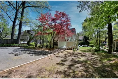 44 Christopher St #2, Montclair, NJ 07042 - Photo 43