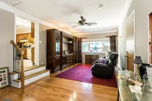 5 Pinewood Terrace, Fairfield, NJ 07004 - Photo 9