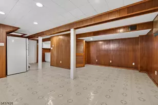 1089 E 23rd St, Paterson, NJ 07513 - Photo 27