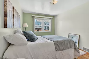 1089 E 23rd St, Paterson, NJ 07513 - Photo 15