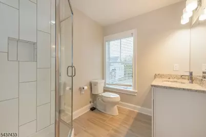 84 Auburn St, Paterson, NJ 07501 - Photo 9