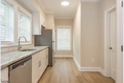 84 Auburn St, Paterson, NJ 07501 - Photo 11