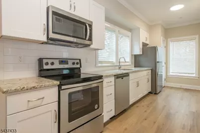 84 Auburn St, Paterson, NJ 07501 - Photo 7