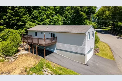 1 Bantry Ct, Vernon, NJ 07422 - Photo 33