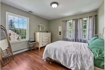 457 Russell Ave, Wyckoff Township, NJ 07481 - Photo 25