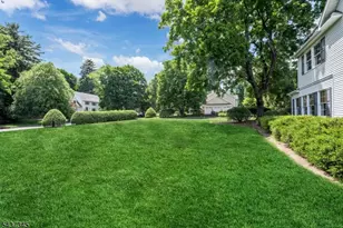 457 Russell Ave, Wyckoff Township, NJ 07481 - Photo 33