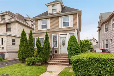 126 Berwyn St, Roselle Park, NJ 07204 - Photo 25