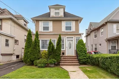 126 Berwyn St, Roselle Park, NJ 07204 - Photo 29