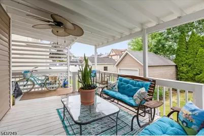 126 Berwyn St, Roselle Park, NJ 07204 - Photo 35