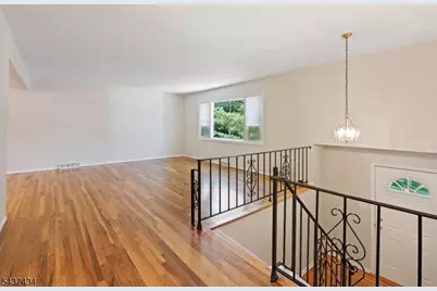 244 Malapardis Rd, Hanover Township, NJ 07927 - Photo 5