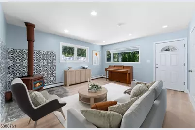 26 Rock Rd, West Milford, NJ 07480 - Photo 3